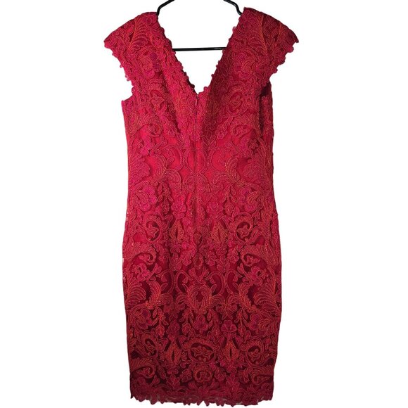 Tadashi Shoji Red Lace Sleeveless V-Neck Cocktail Dress Size 4 Elegant Floral - Picture 3 of 9